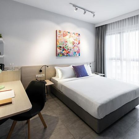 The Canvas Hotel Klang Exterior photo