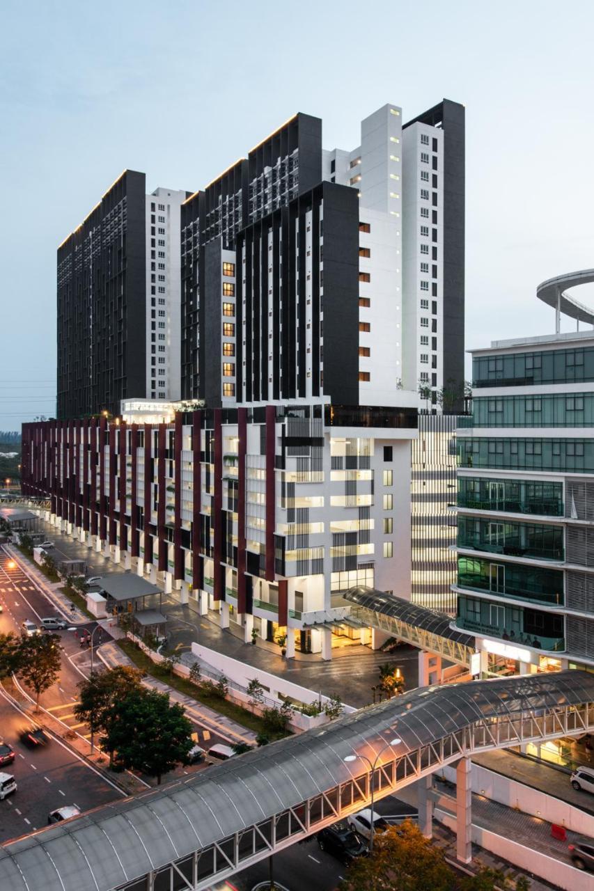 The Canvas Hotel Klang Exterior photo